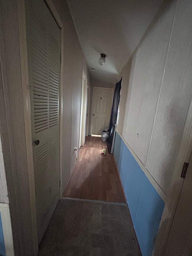 Photo - 137 Curtis Ln