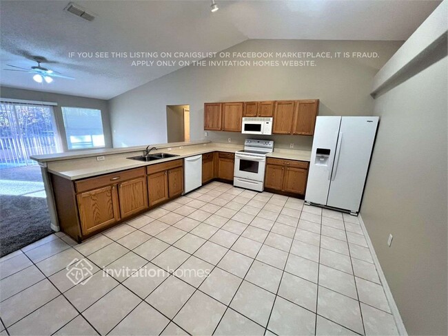 Photo - 2759 Kingsdale Dr