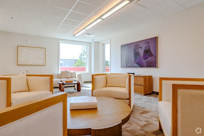 Party Room - 301 Westmount Rd W