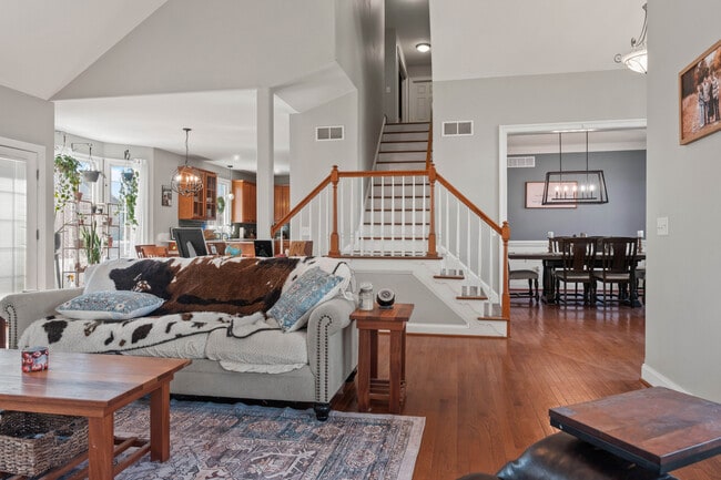 Photo - 98 Merganser Dr