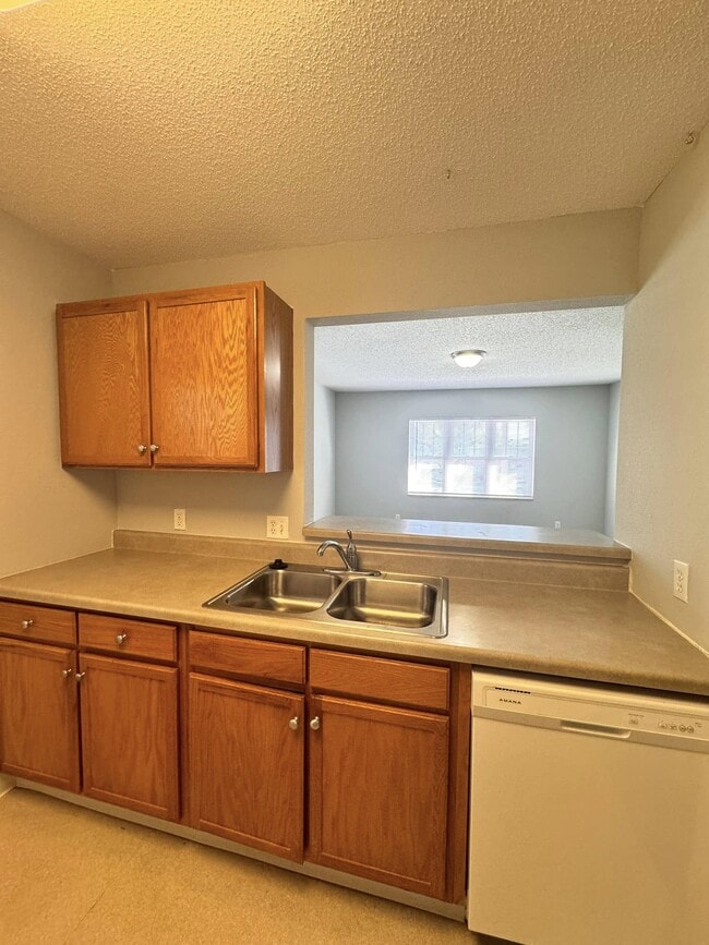 Photo - Linden Station Apartments