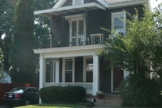 Exterior - 1275 Grace Ave Unidad 1st Floor