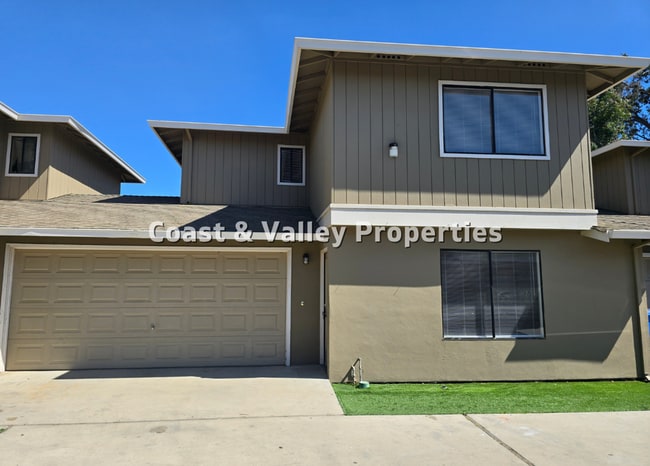 Building Photo - 130-132 8th Street, Greenfield CA 93927 Unit 132 8th St. B, Greenfield, CA 93927
