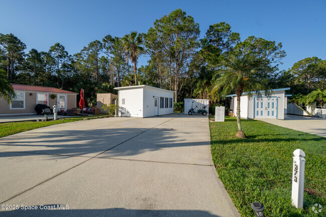 Building Photo - 373 Plantation Dr Rental