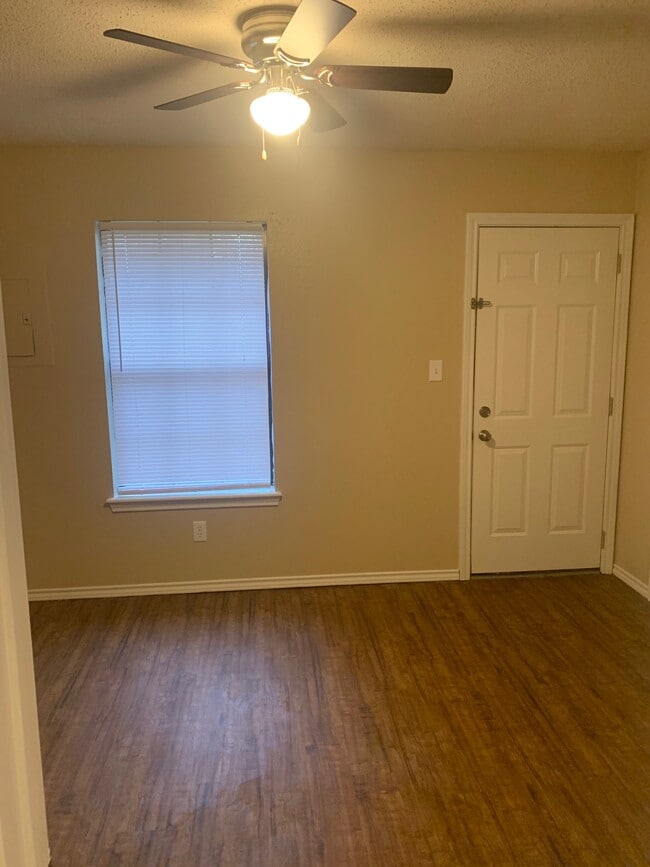 Living Area - Kings Villa