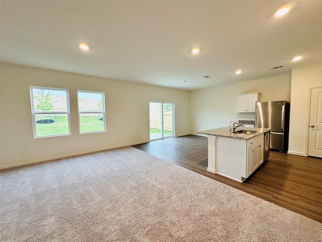 Photo - 14850 Calderon Dr