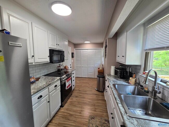 Photo - 112 Jacque-Jim Dr