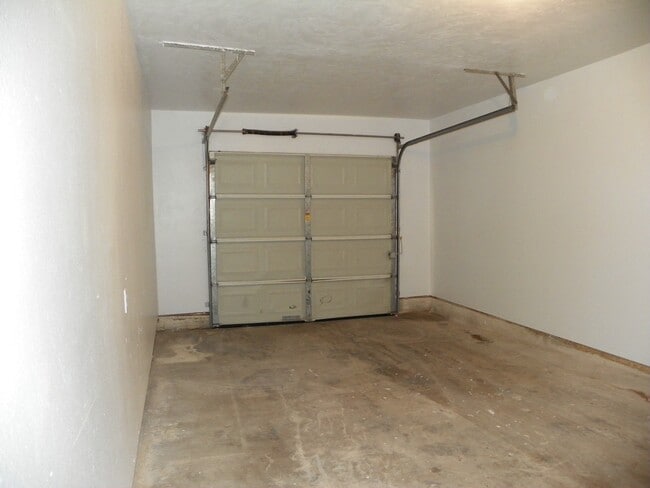 Photo - 3 Bedroom Brick home in Tecumseh