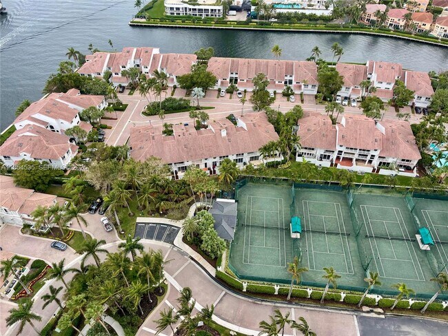 Photo - 21050 Point Pl Unit 2803