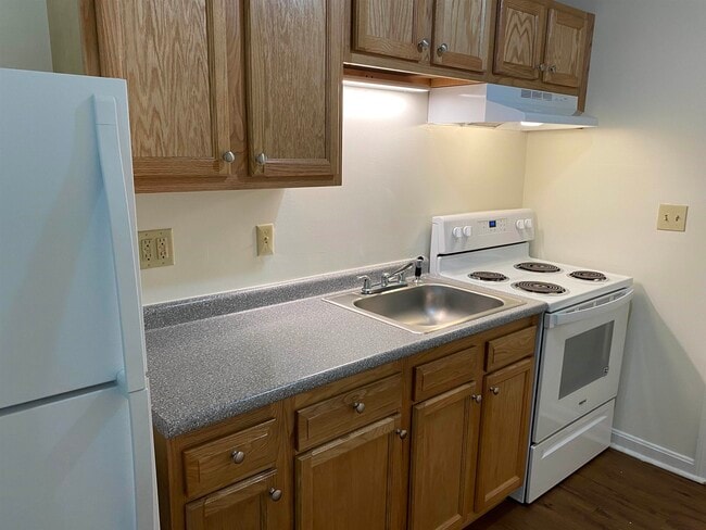 Photo - 53 Walker St Unit 2S