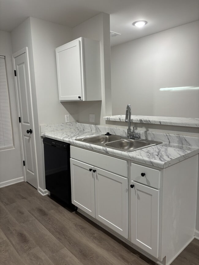 Photo - 2585 Callie Rd