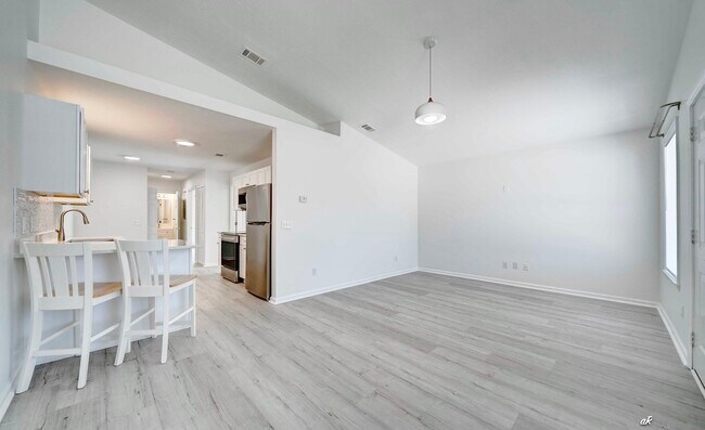 Photo - 2625 Lagoon Knoll Dr