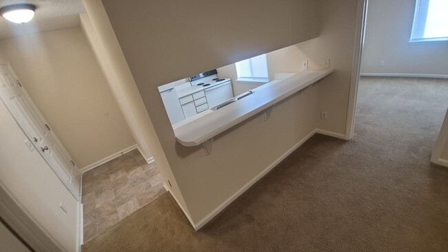 Photo - 320 Brownlea Dr Unit 2D