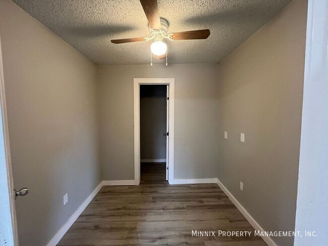 Photo - 950 S 10th St