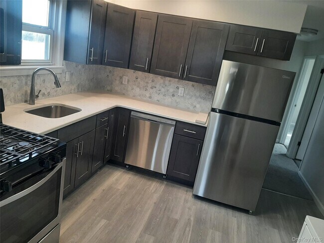 Photo - 121 Nassau Ln Unit #2