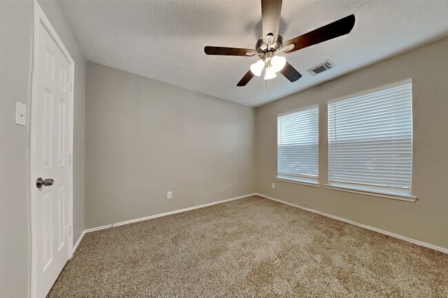 Photo - 11315 Harbour Lake Ct