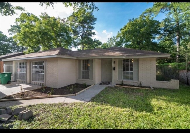 Building Photo - 7621 Gleason Rd