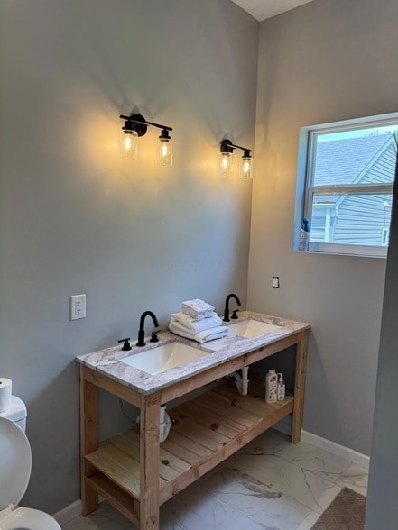 Photo - 462 S Hampton Rd