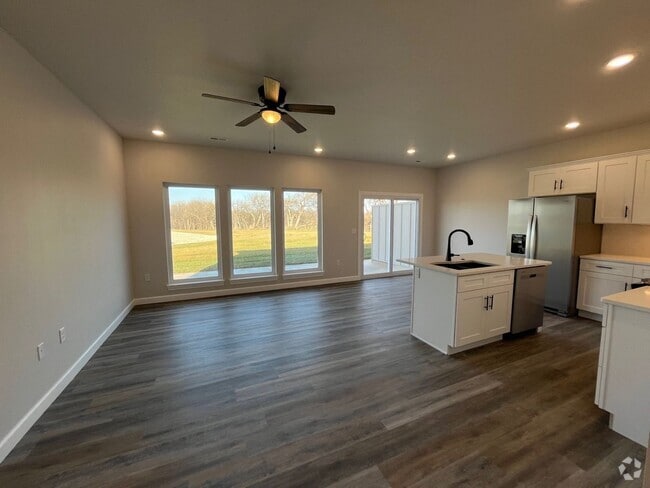 Building Photo - 70 SE 351st Rd Unit B Rental