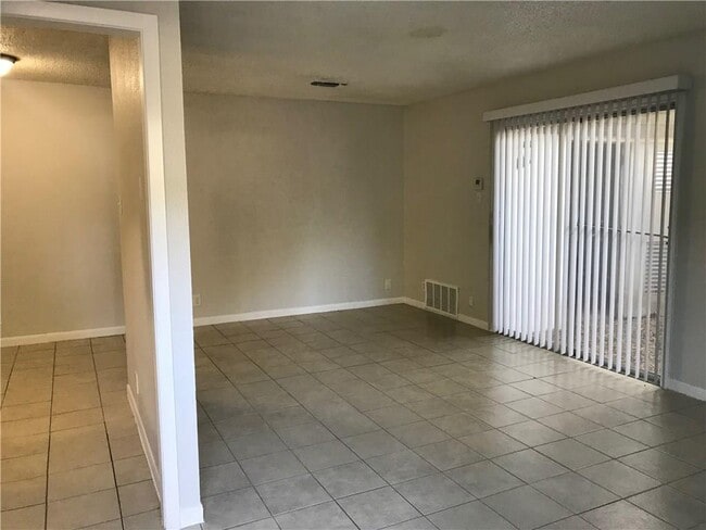 Photo - 4902 West Gate Blvd