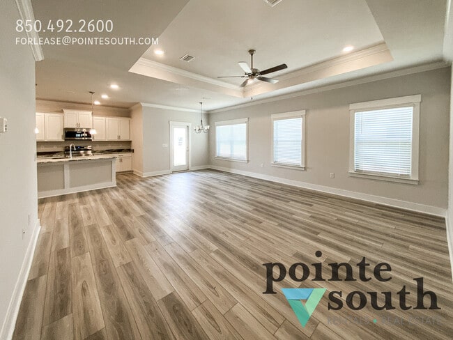 Photo - 324 Wickman Ave