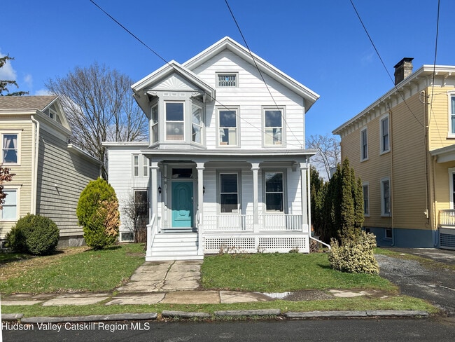 Building Photo - 103 N 5th St