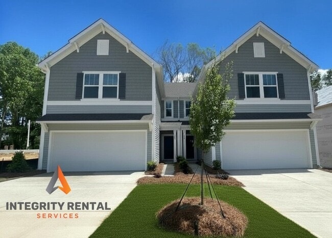 Building Photo - Beautiful Paired Home minutes from I-85 3br 2.5 ba with 2 car garage