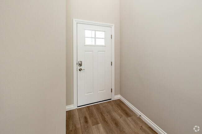 3BD, 2.5BA - 1,770SF - Entry