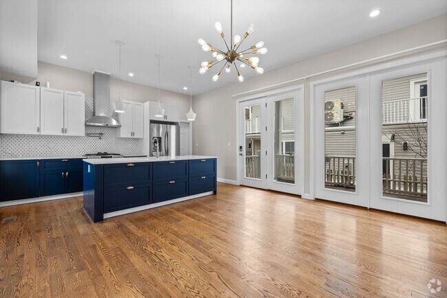 Building Photo - 63 Perrin St Unit 1 Rental