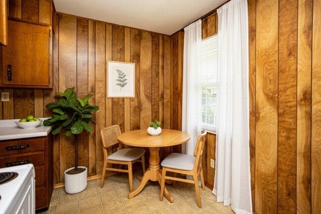 Photo - East Court Apartments