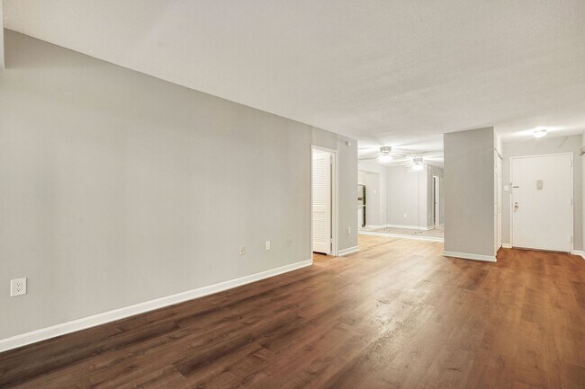 Photo - Available Now! 1 Bed / 1 Bath Condo in the...