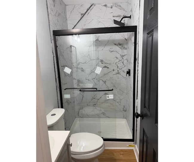 Photo - 1628 Benhill Ave Unit 2B AVAILABLE PRIV/BATH $850 2B