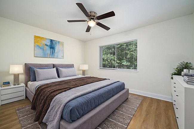 Photo - Beacon Pointe Apartments