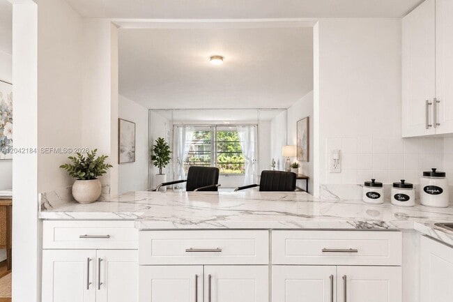 Photo - 7605 NW 5th Pl Unidad 103