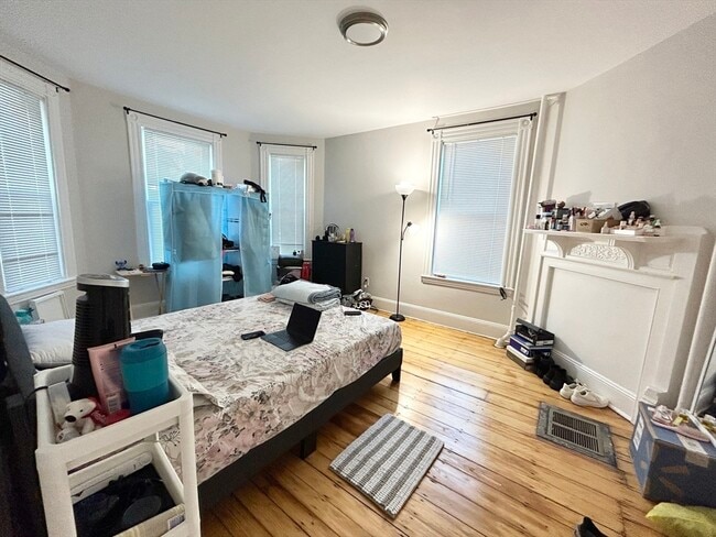 Photo - 9 Mt Pleasant Ave Unit 1