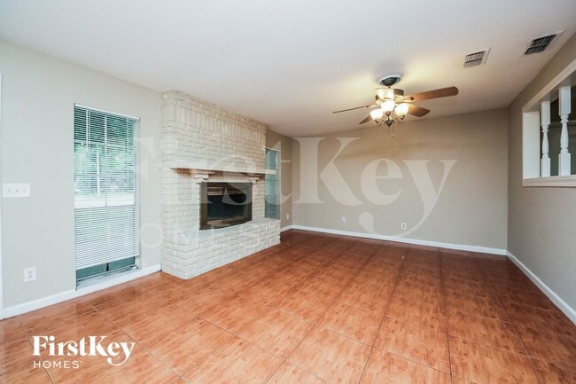 Photo - 2390 Meadow Ln