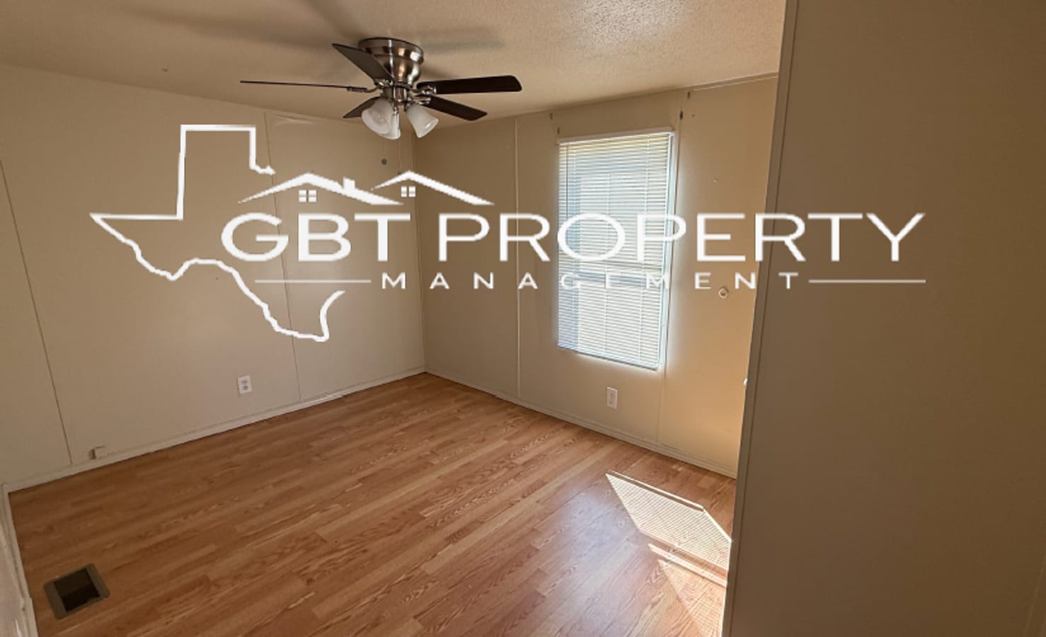 Photo - 3/2 in Bremond