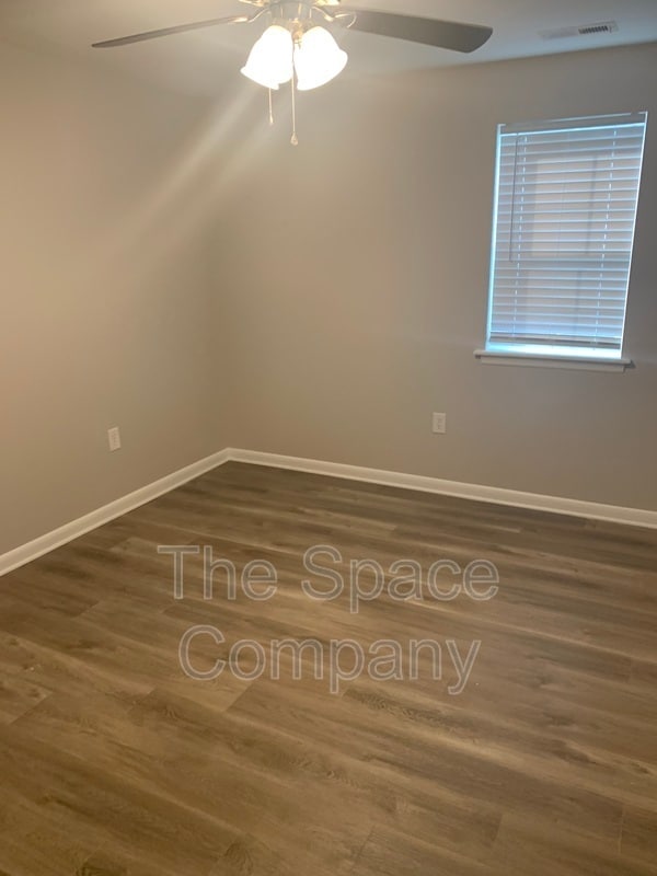 Photo - 1118 Gunn Ave