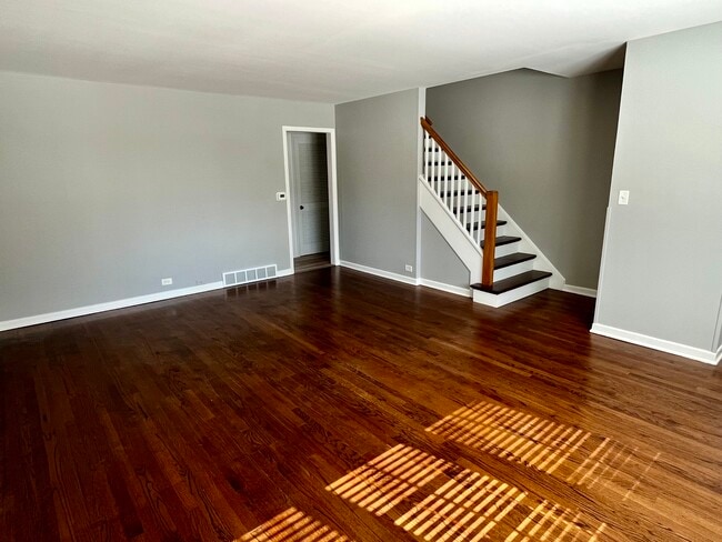 Photo - 1332 Greenwillow Ln