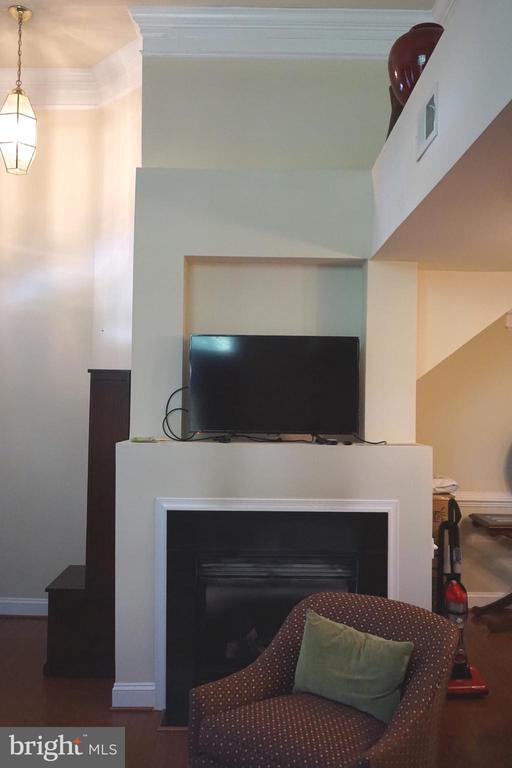 Photo - 901 Pine Forest Ln