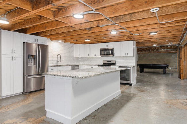 Photo - 2015 W Race Ave Unit 120