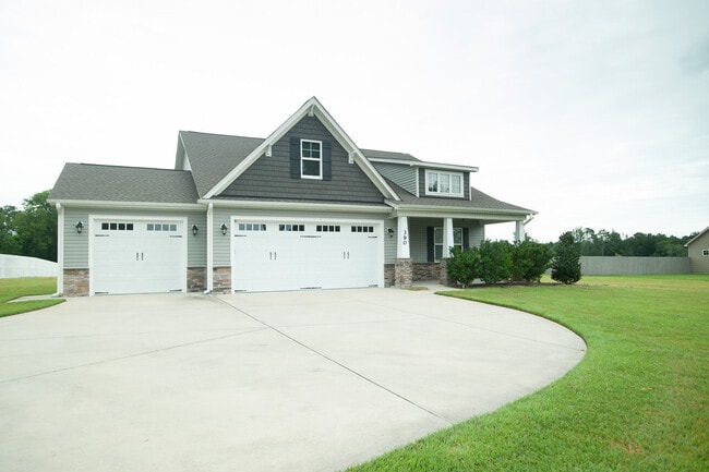 Building Photo - 390 Spring Hill Church Rd Rental