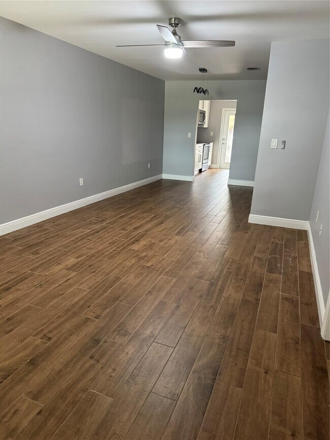 Photo - 315 SE 23rd Ave Unit 2