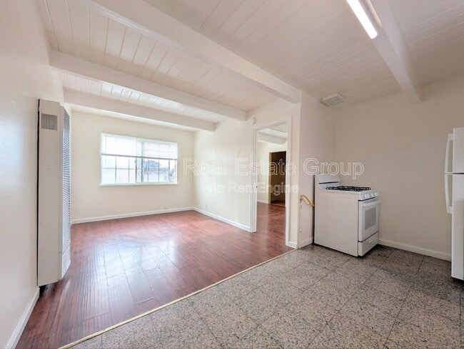 Photo - 1247 23rd St Unit D