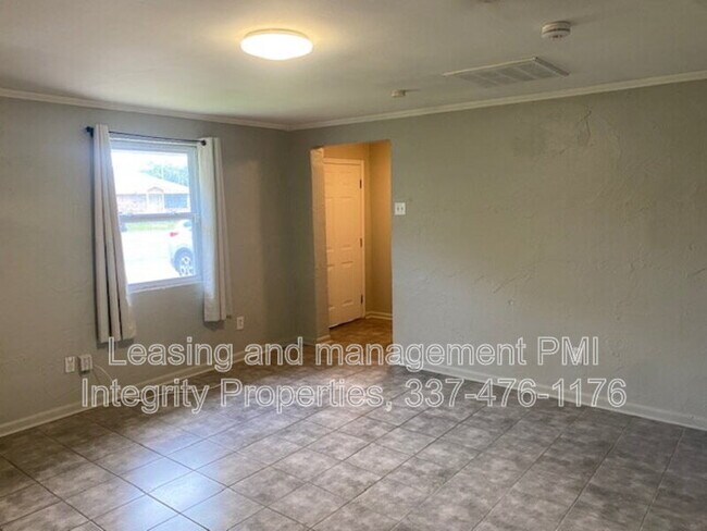 Photo - 318 Auburn Dr Unit Apt B