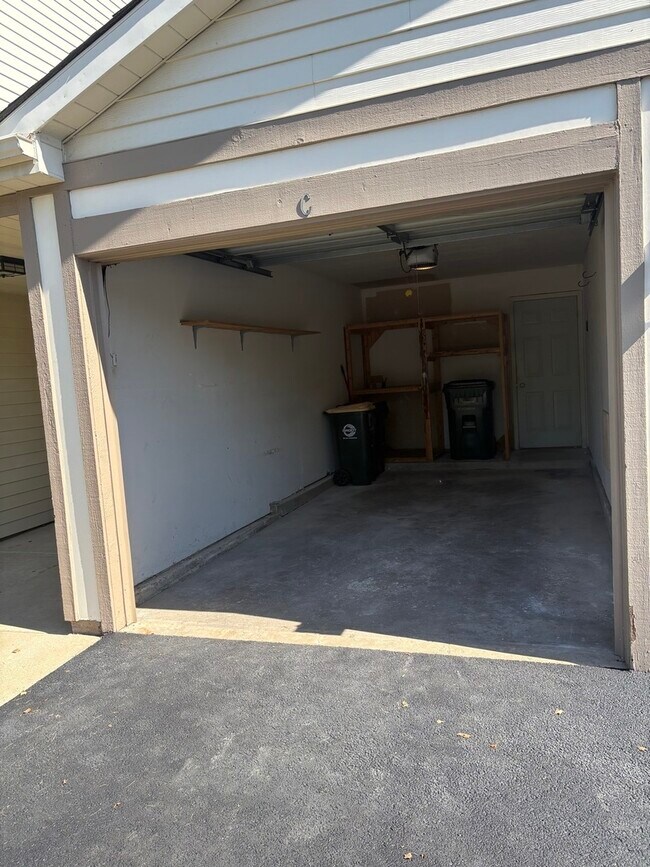 Photo - 230 Wethington Dr Unit C