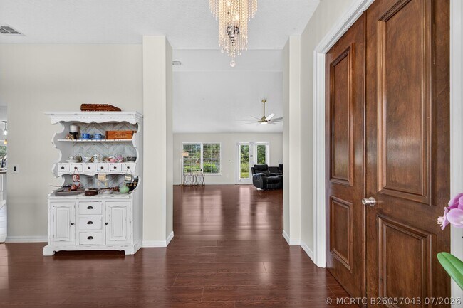 Photo - 5758 Benbow Ct