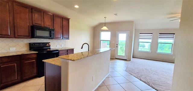 Photo - 2832 Cresent Lake Dr