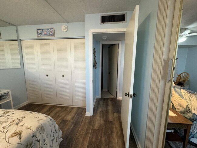 Photo - 2 Bedroom 2 Bathroom direct ocean condo Unit 322