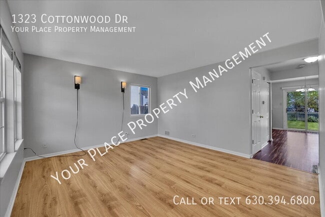 Photo - 1323 Cottonwood Dr